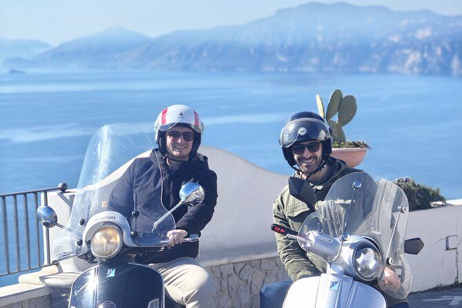 Imagen del tour: Tour privado y guiado en Vespa por la costa de Amalfi