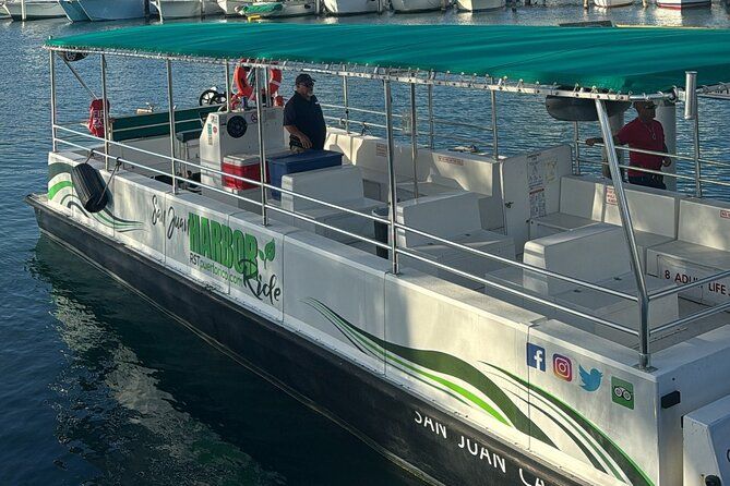 Imagen del tour: Paseo en barco por el puerto al atardecer de San Juan