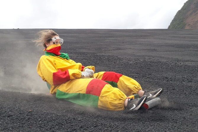 Imagen del tour: Tour Privado de Medio Día por el Embarque al Volcán Cerro Negro