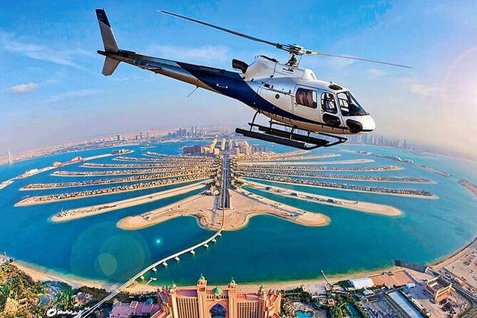 Imagen del tour: Dubai Skyline Safari: recorrido en helicóptero por la ciudad con opción de traslados