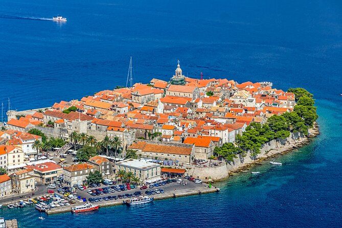 Imagen del tour: Tour en grupo en lancha motora a Korčula, la isla Badija y un barco hundido