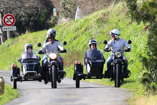 Imagen del tour: De Saint Malo a Cancale en un sidecar antiguo