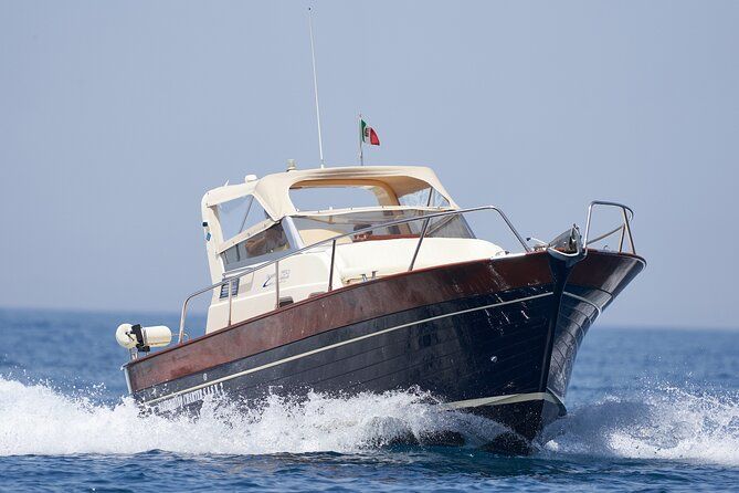 Imagen del tour: Tour privado de sia completo en barco a Capri desde Positano