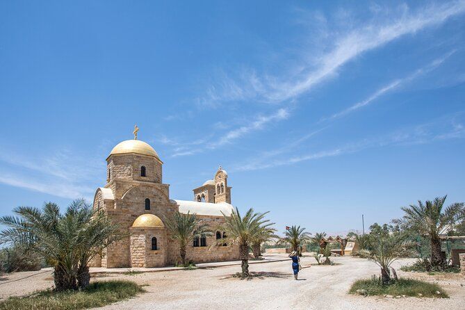 Imagen del tour: Excursión privada de un día a Madaba, el monte Nebo y el lugar del bautismo