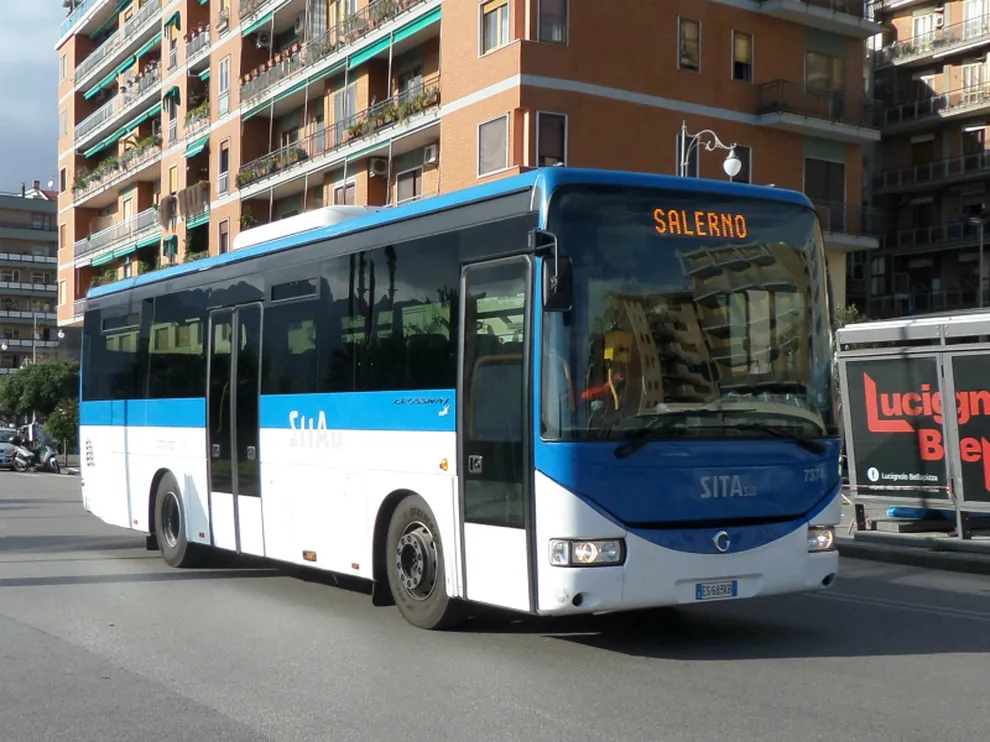 Autobús Sita en Nápoles.