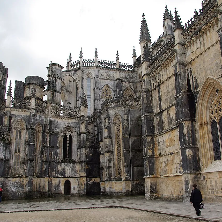 Fachada de las Capillas Imperfectas, Monasterio de Batalha.