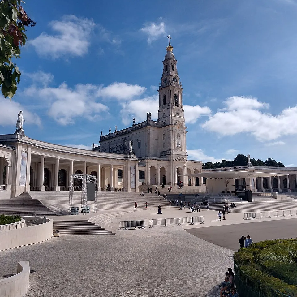 Imagen de Visitar Fátima: turismo más allá de las creencias, el culto y la religión