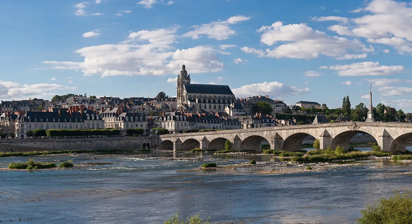 Imagen de ¿Qué ver en Blois?: Dos rutas de belleza y legado en el Loira para visitar Blois en uno o dos días