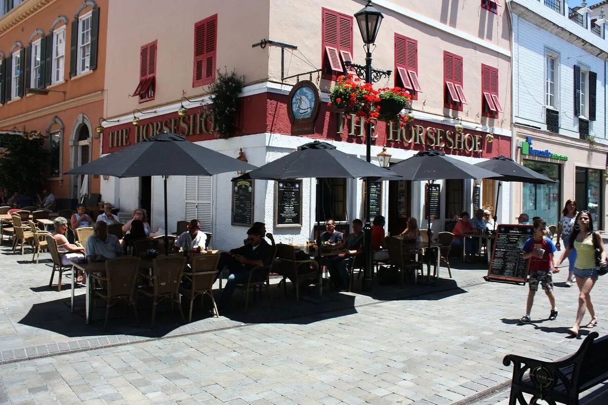 Una de las cafeterías principales del centro de la ciudad