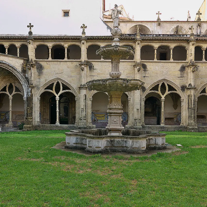 Claustro del Monasterio de Santa Cruz, Coímbra.