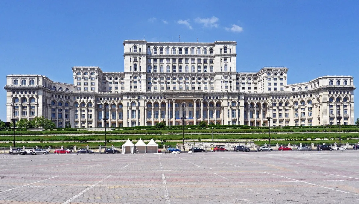 Imagen de Así es el Parlamento Rumano, el edificio más caro de la historia del país