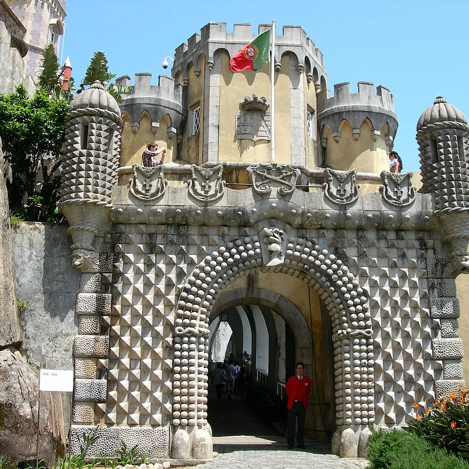 Puerta Monumental del Palacio da Pena, Sintra.