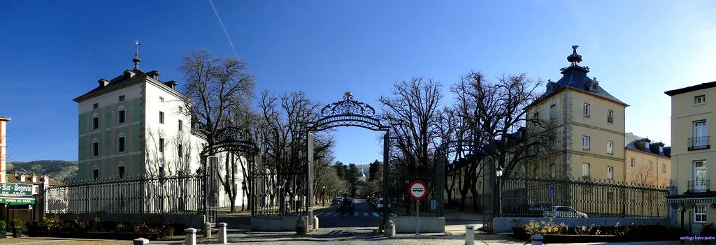 Puerta de Segovia del Real Sitio de San Ildefonso, Segovia.
