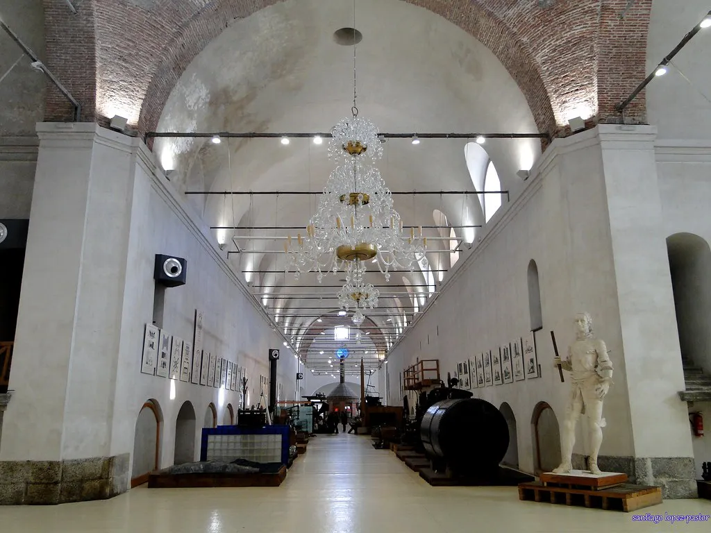 Interior de la Real Fábrica de Cristales de San Ildefonso
