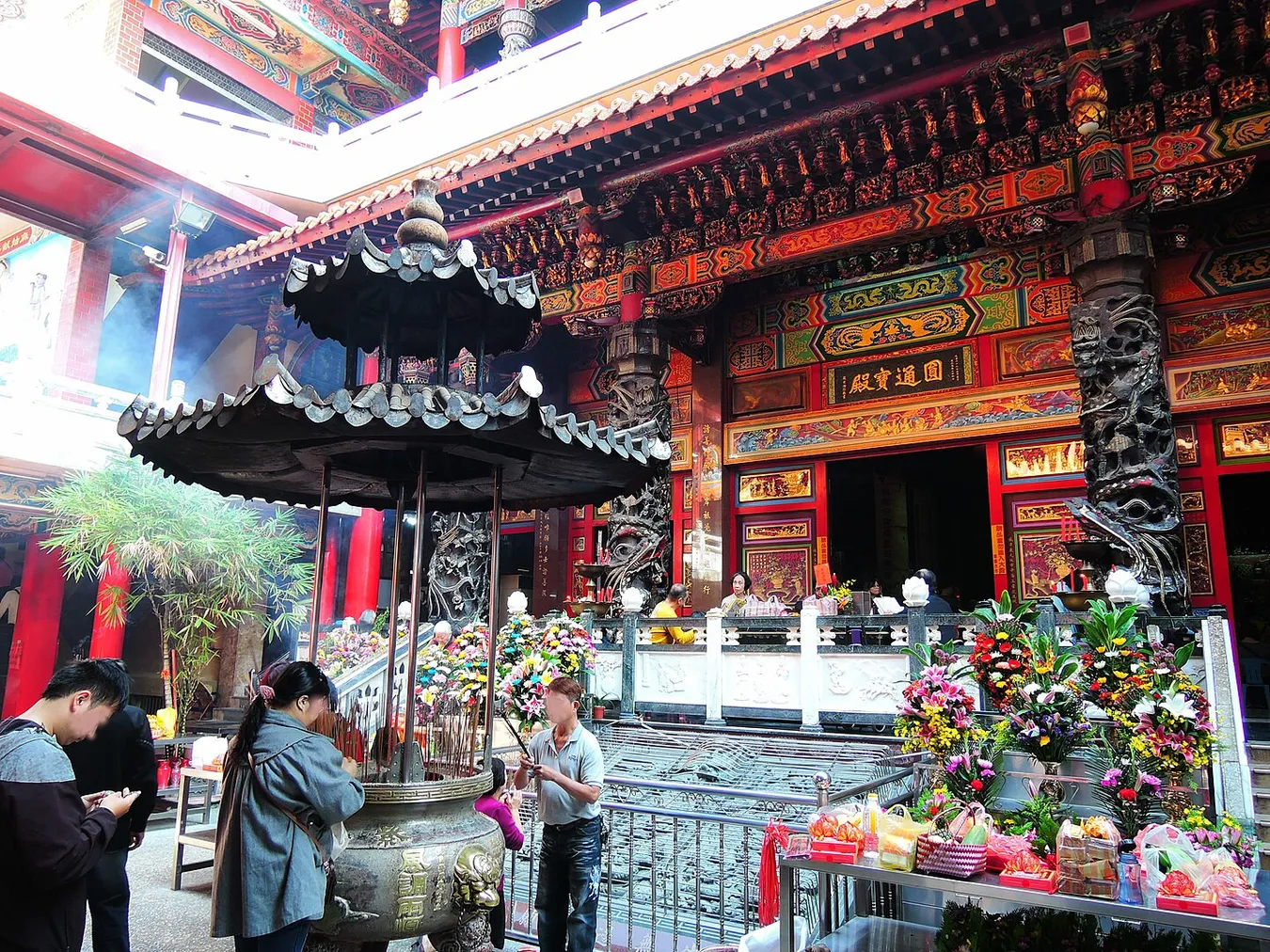 Tzu Yun Yen Temple