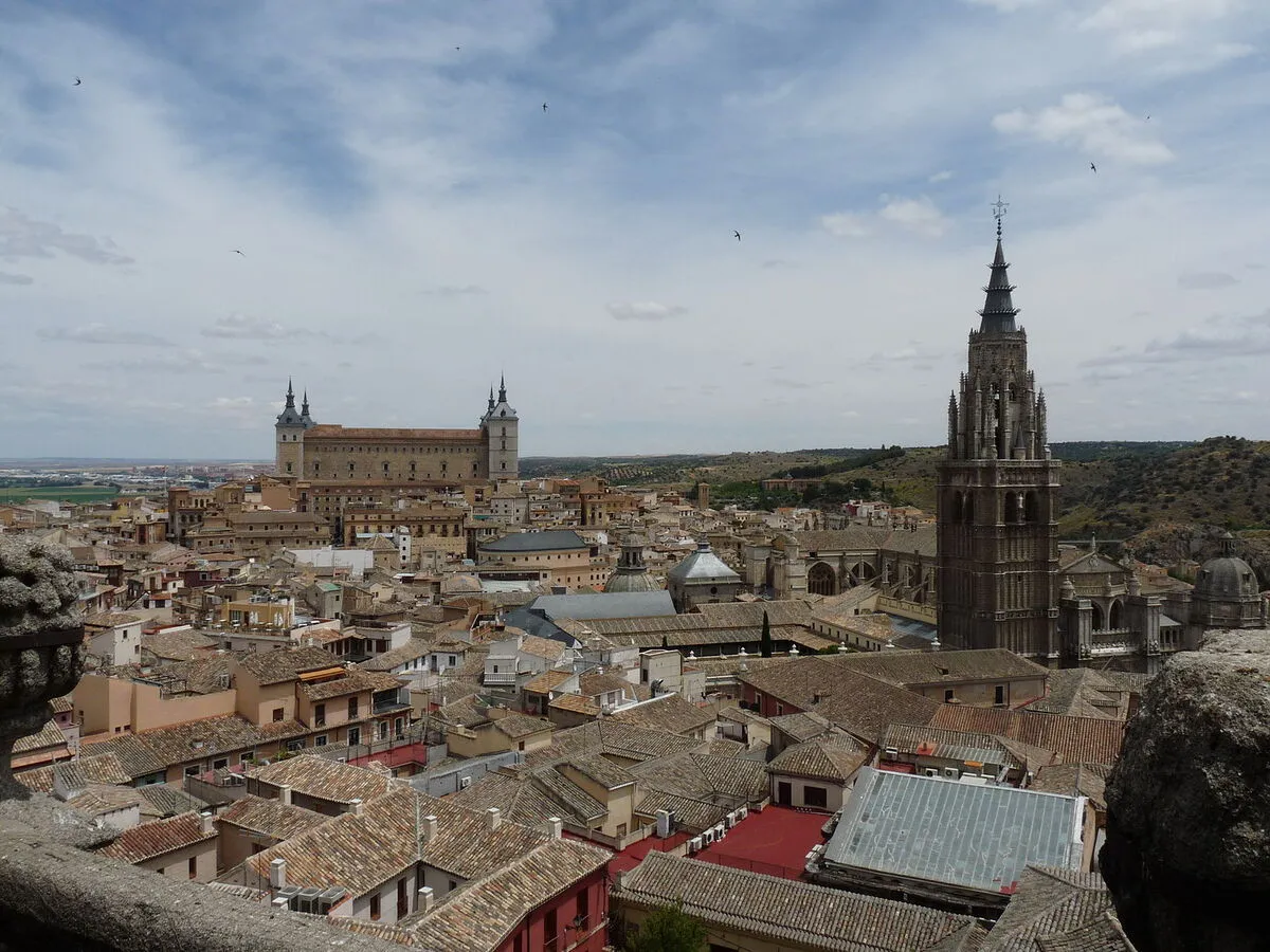 Vista panorámica de la Catedral y del Alcazar desde la Iglesia de Santo Tome