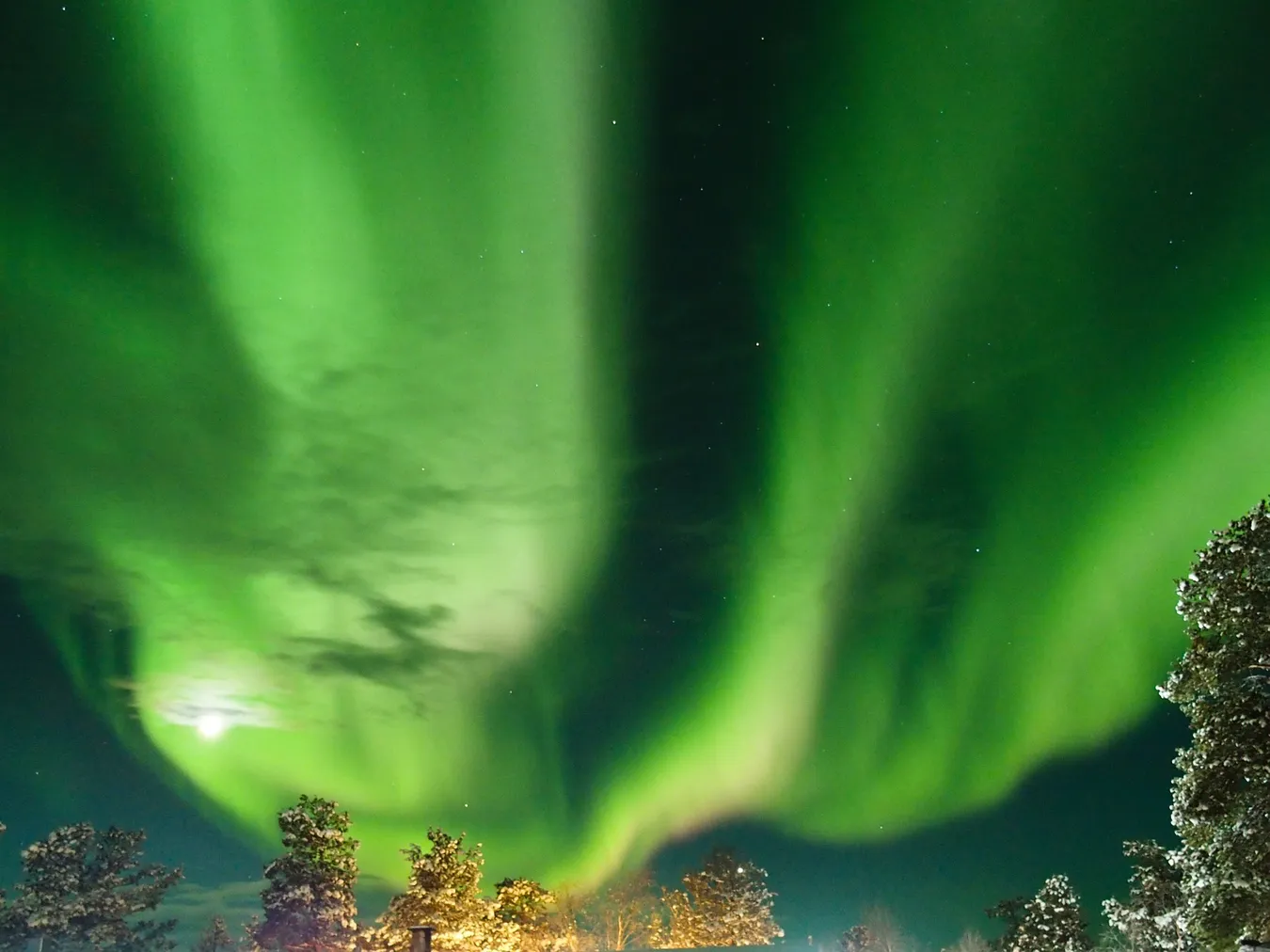 Aurora Boreal en Finlandia durante una visita.