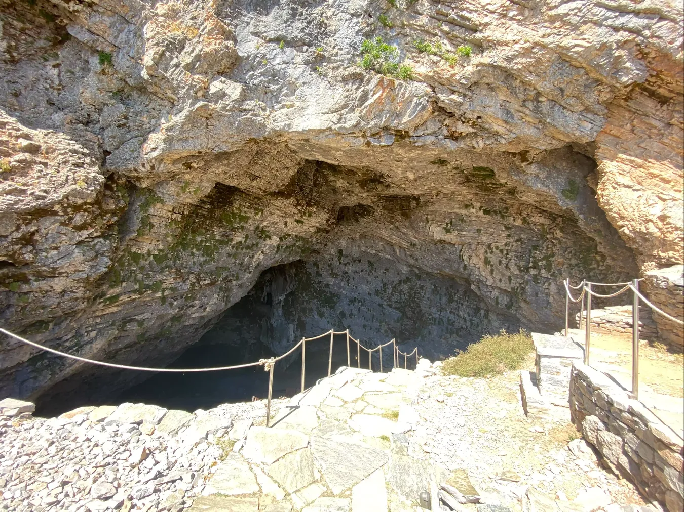 Imagen de Cueva de Zeus, meseta de Nida y el monte Ida
