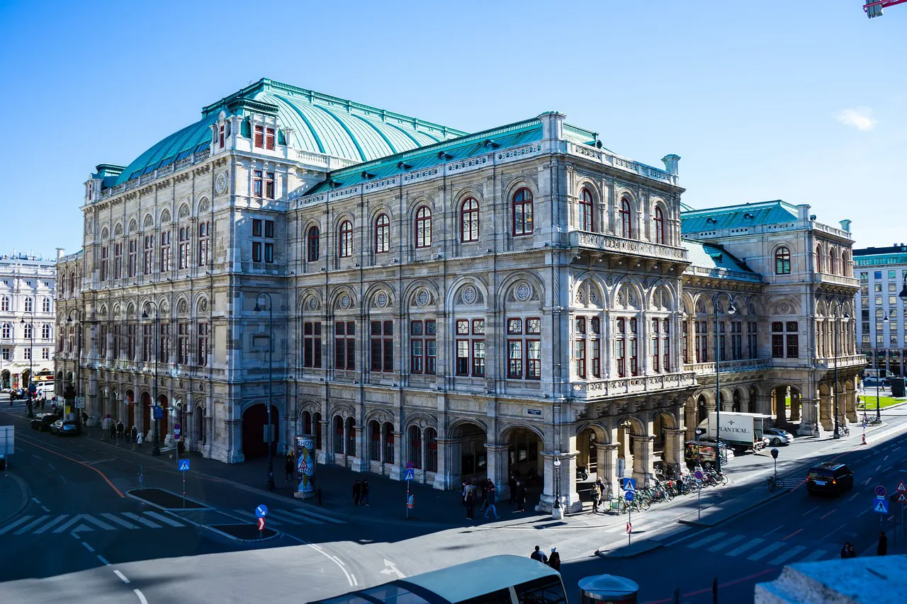 Exterior de la ópera de Viena