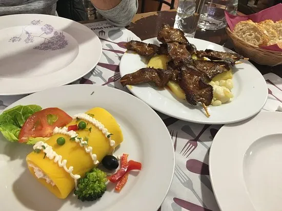 https://www.tripadvisor.es/Restaurant_Review-g187514-d11920776-Reviews-Manka_Restaurante_Peruano-Madrid.html