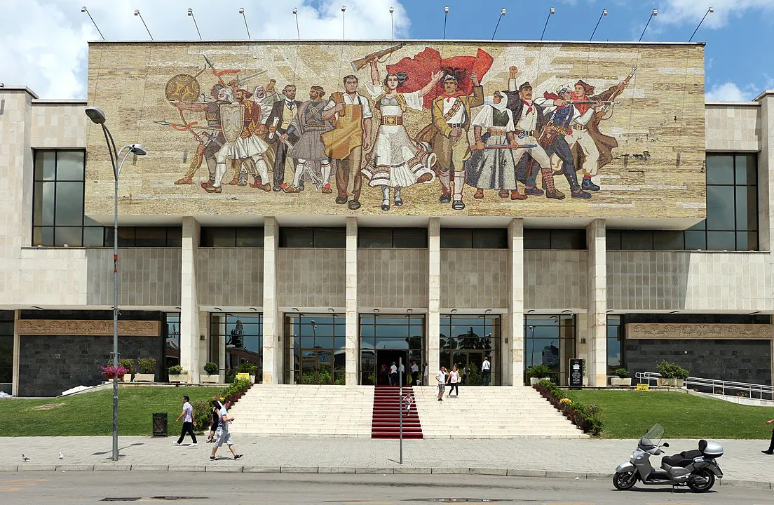 Museo Nacional Tirana