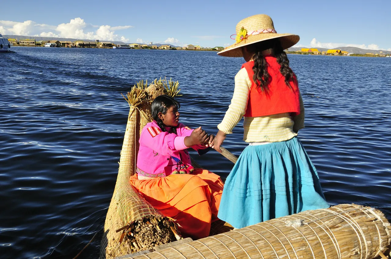 Navegar en el lago Titicaca