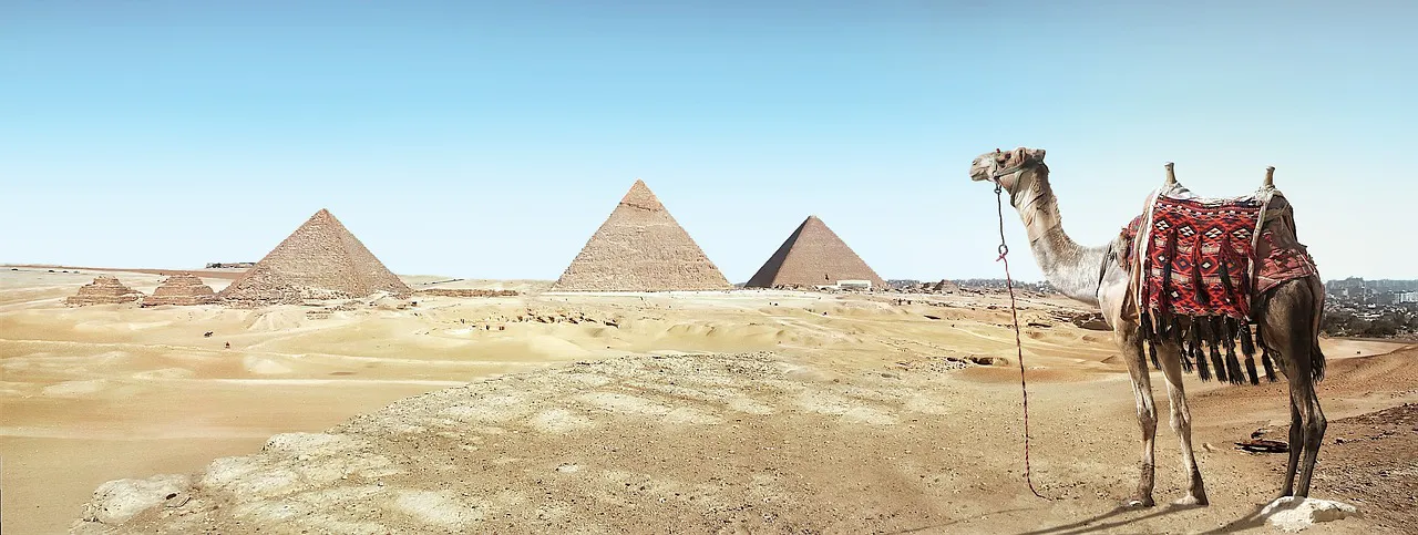 Panorámica de las pirámides