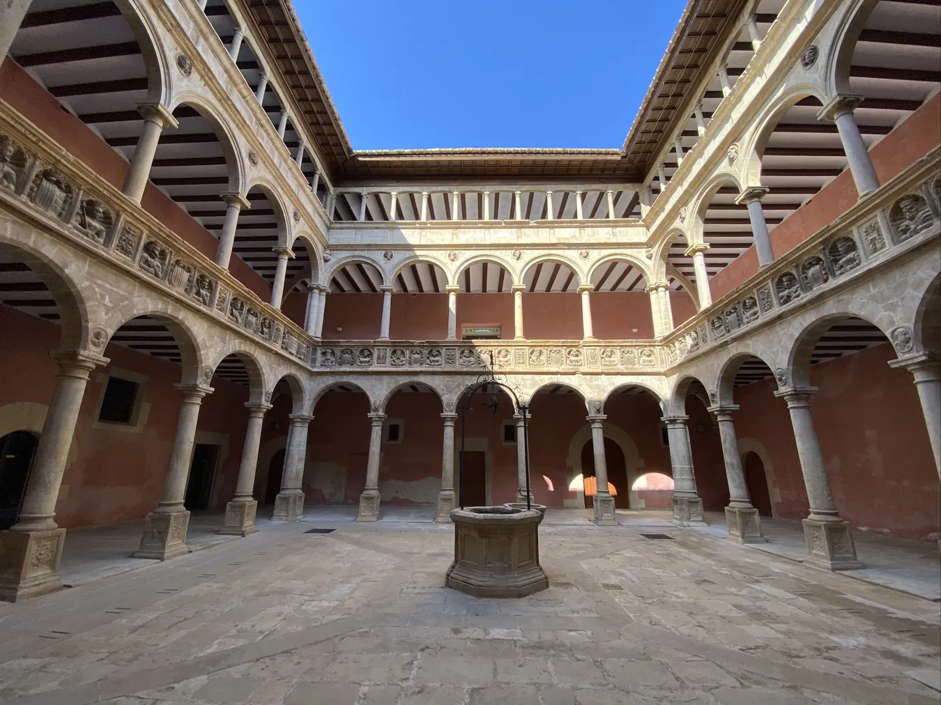 Imagen de Reales colegios de Tortosa