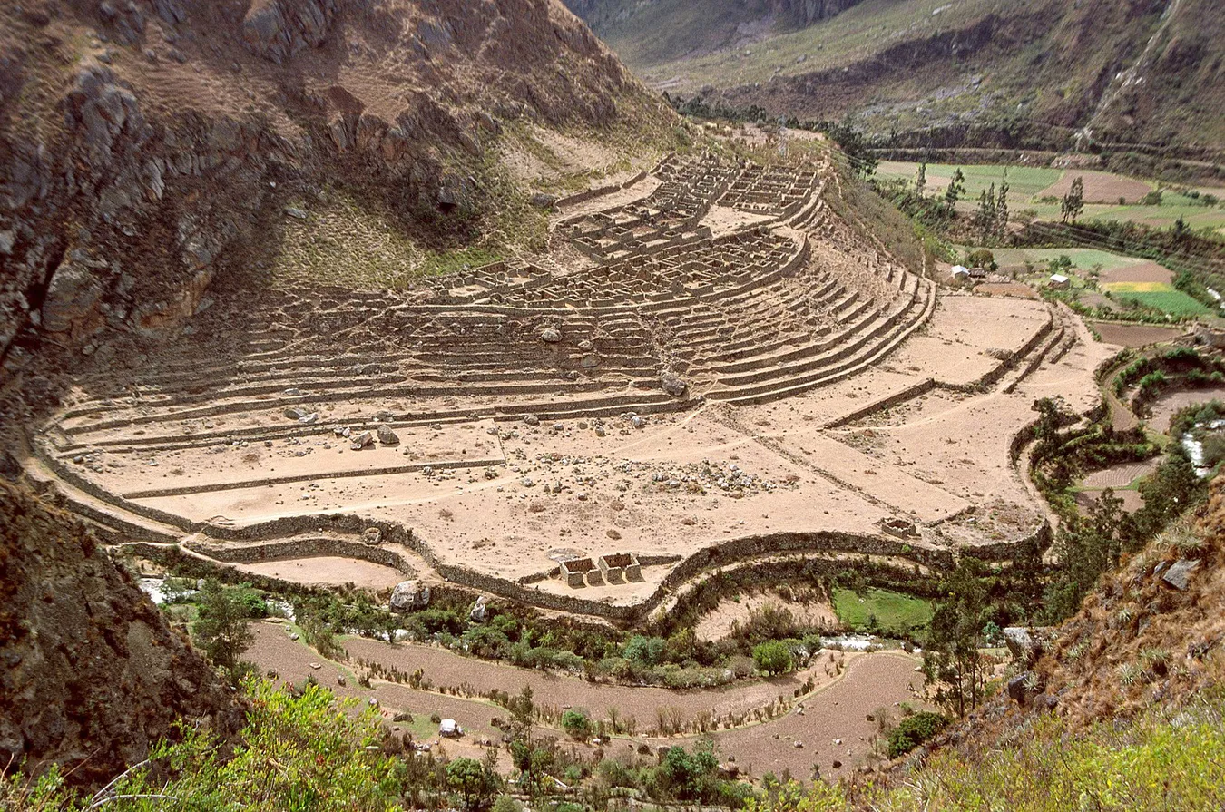 Ruinas que nos encontramos en el Camino del Inca