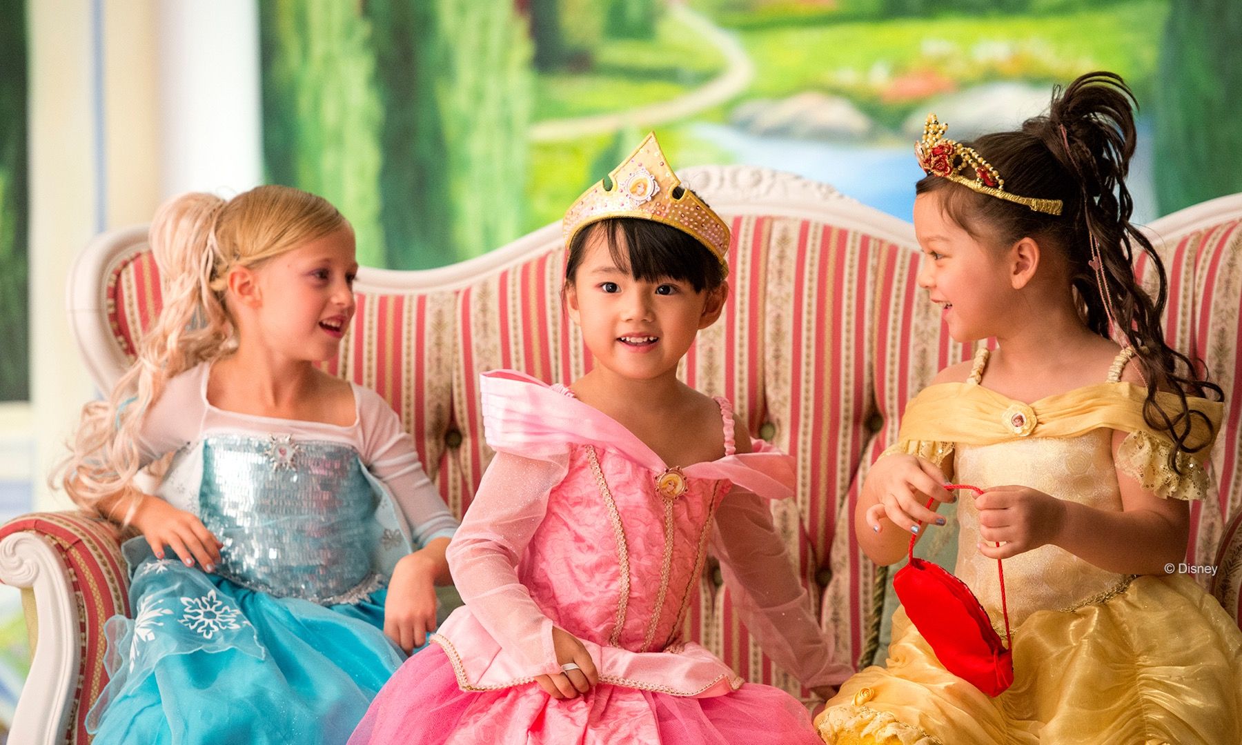 Imagen del tour: Bibbidi Bobbidi Boutique Disney Princess Transformation 