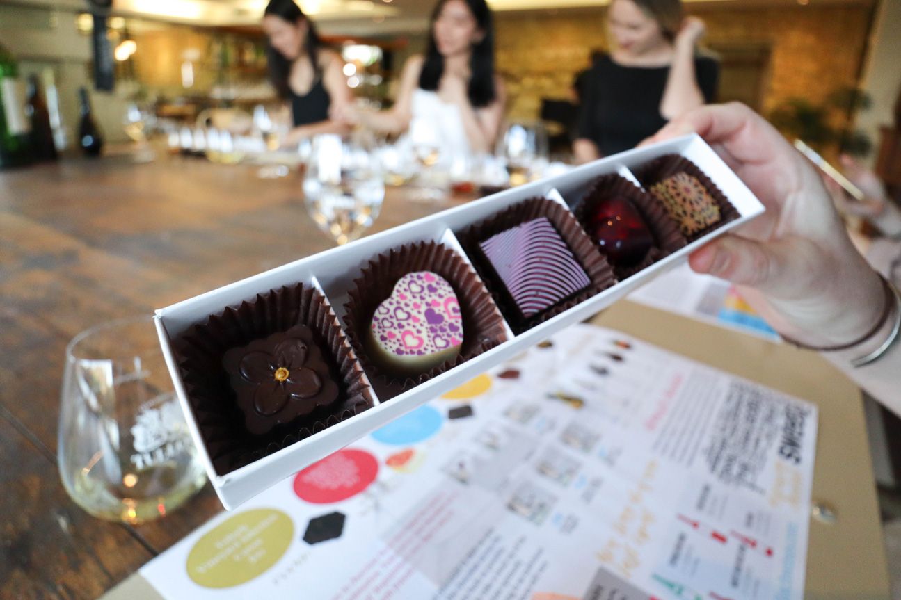 Imagen del tour: Tulloch Wines Wine and Paired Chocolate Tasting in Hunter Valley