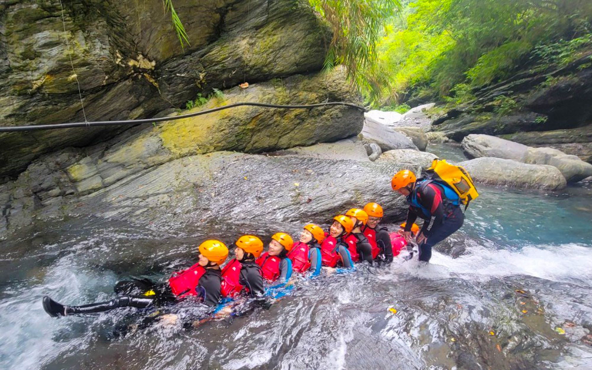 Imagen del tour: River Tracing Experience in Taitung