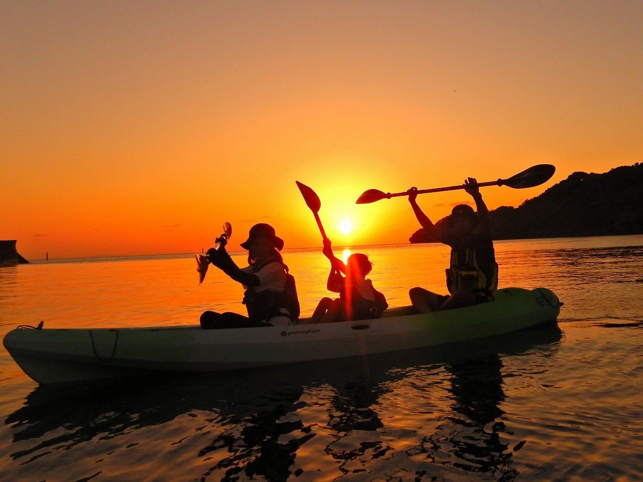 Imagen del tour: Sunset Kayak Tour in Hijya River