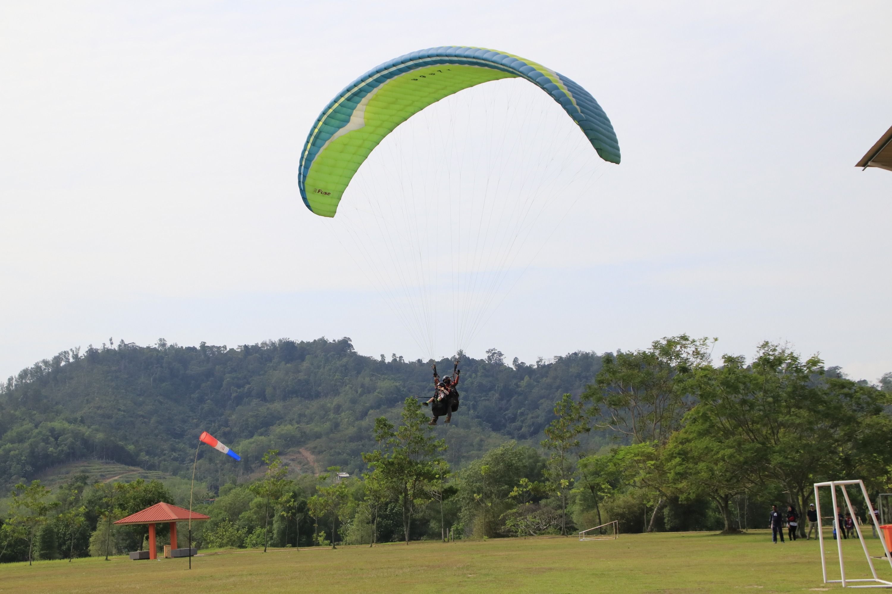 Imagen del tour: Professional Tandem Paragliding Package at Terengganu