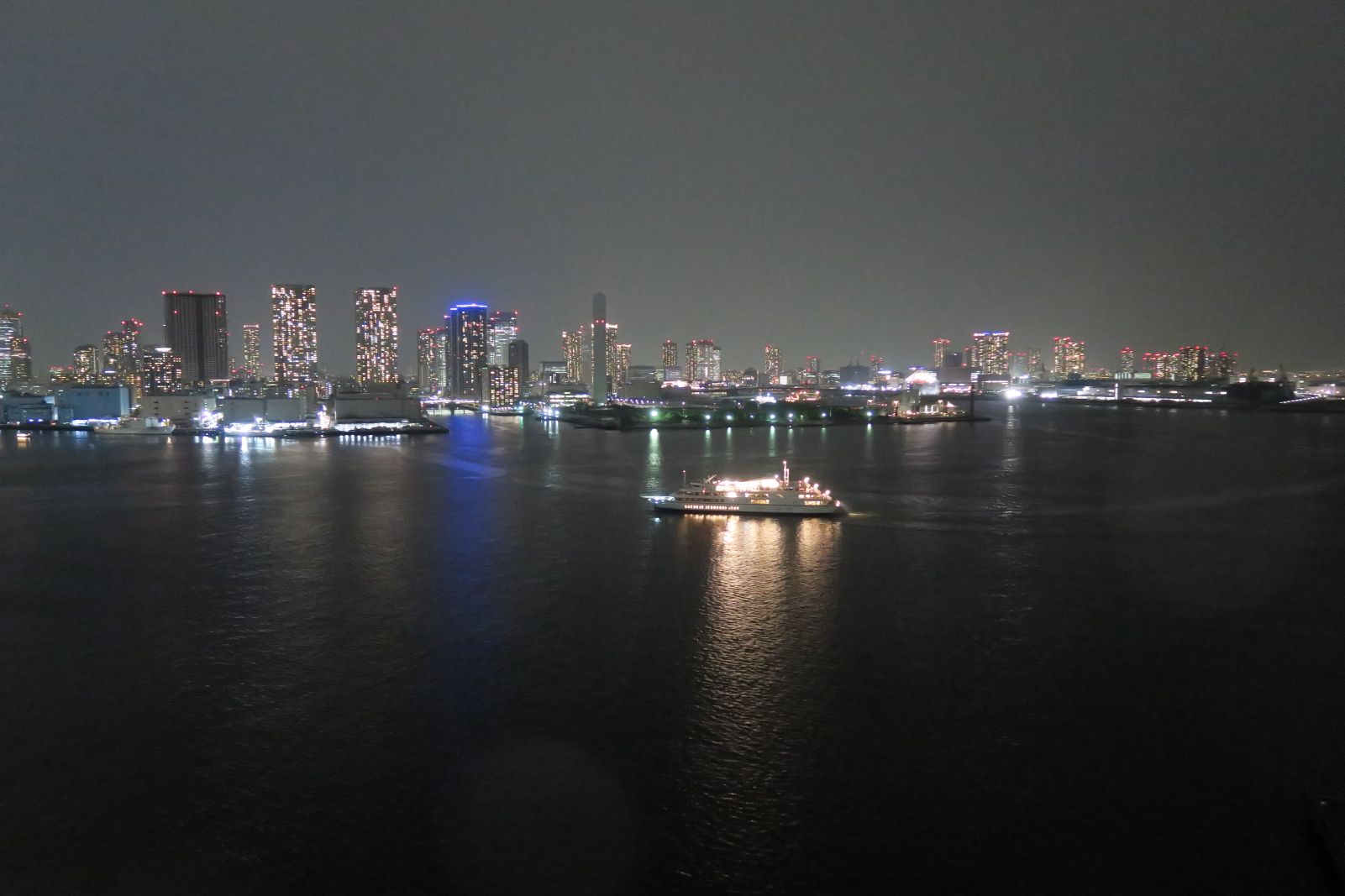 Imagen del tour: Tokyo Bay Dinner Cruise (The Symphony)