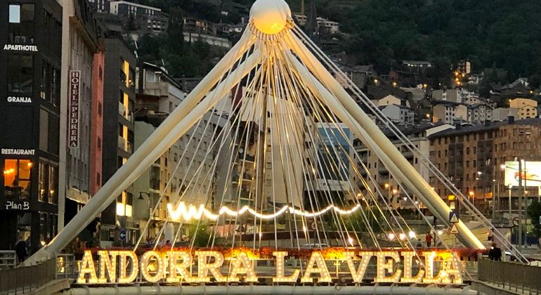 Imagen del tour: Andorra de Noche: Festival Luz y Color