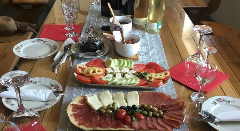 Imagen del tour: Degustación de Vino y Comida Montenegrina en la región del lago Skadar