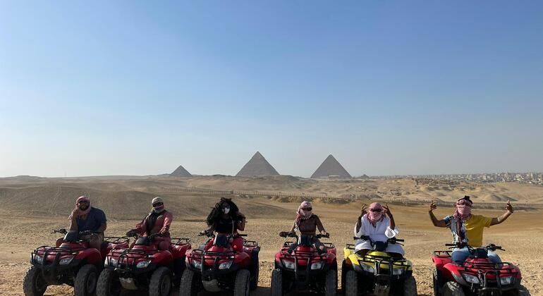 Imagen del tour: 1H Quad Bike ATV en las Pirámides de Giza - Free Tour