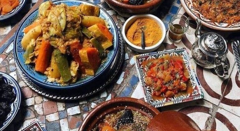 Imagen del tour: Clase de Cocina Mítica y Mágica de Marrakech con una Familia Local
