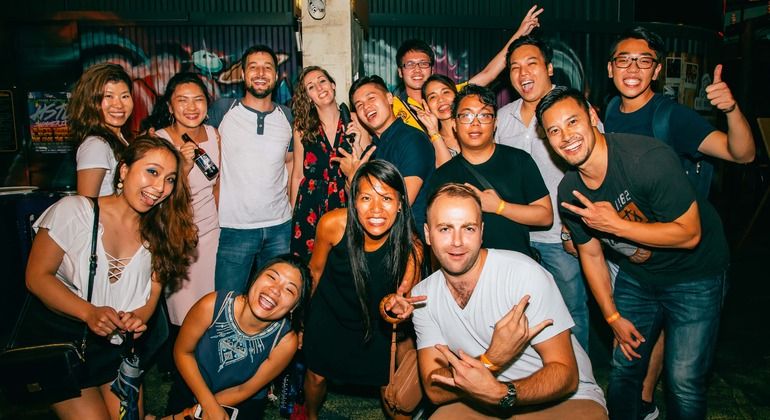 Imagen del tour: Vida nocturna en Taipei: Clásico Pub Crawl de Taipei (fines de semana)