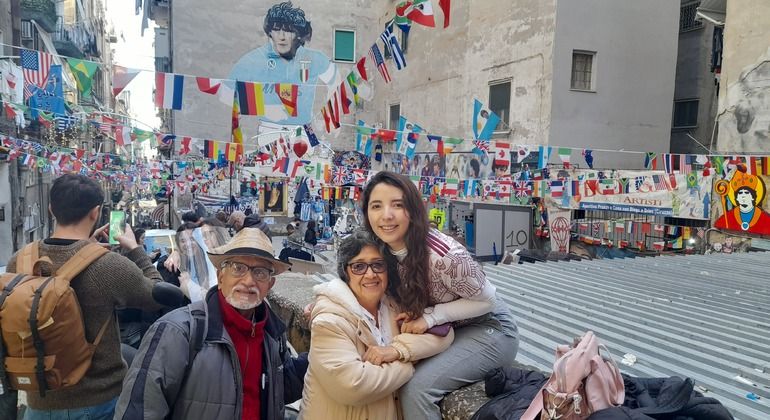 Imagen del tour: Tour de Arte Callejero y Murales de Maradona en el Barrio Español