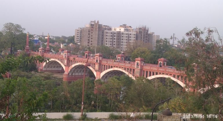 Imagen del tour: Paseo por el patrimonio histórico de Lucknow
