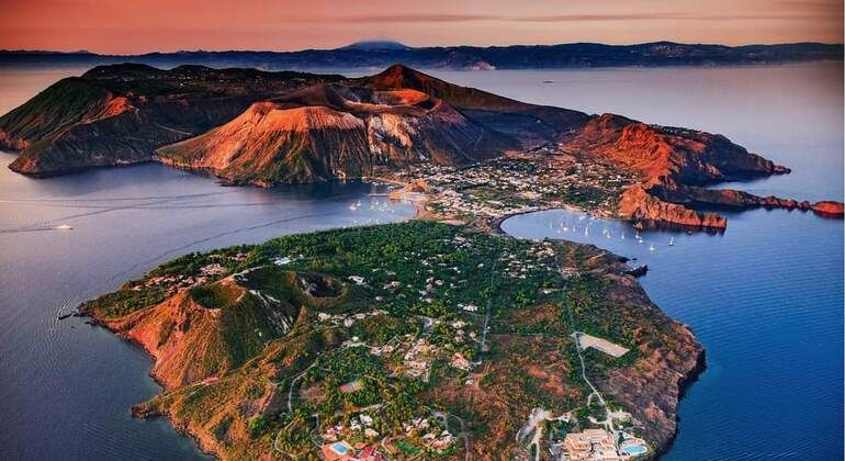 Imagen del tour: Vuelta a las Islas Eolias Stromboli Lipari Vulcano