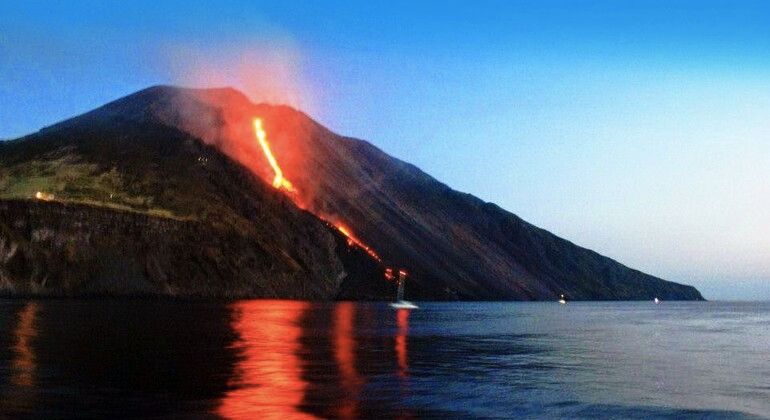 Imagen del tour: Vuelta a las Islas Eolias Stromboli de noche