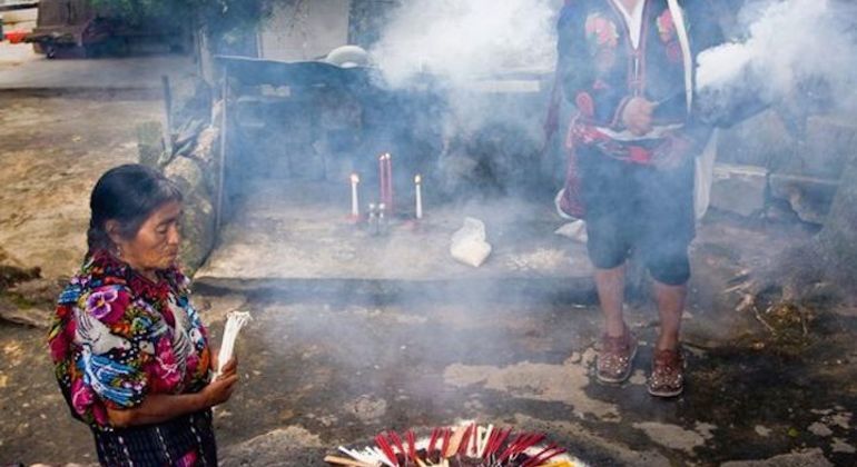 Imagen del tour: Tour a las Cuevas Mayas Sagradas y Ceremonia de Fuego