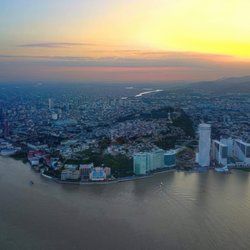 Guayaquil Portada