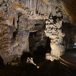 Cueva Sfendoni