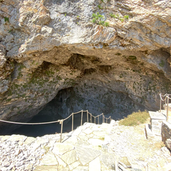 Cueva Zeus